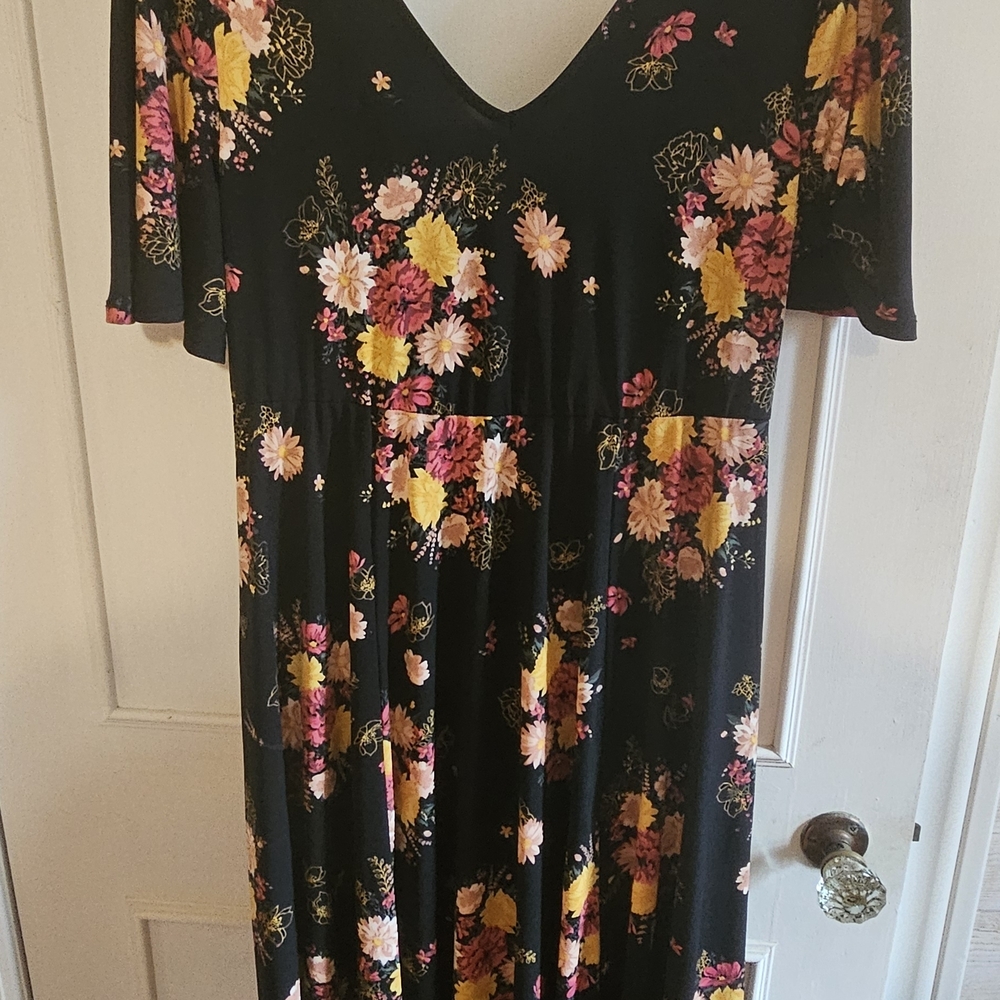 Torrid Black Floral Long Sleeve Dress